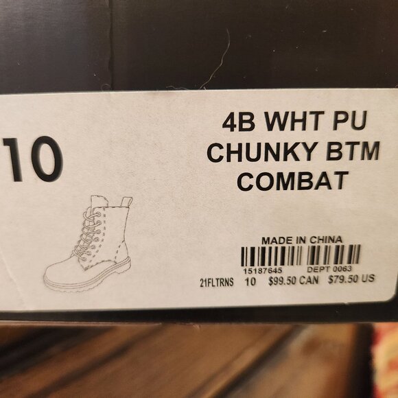 Torrid Size 10 "Stevie" White Chunky Combat Boot Black Sole & Black Laces NIB - Picture 14 of 14